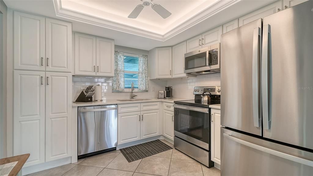 For Rent: $2,950 (2 beds, 2 baths, 1209 Square Feet)