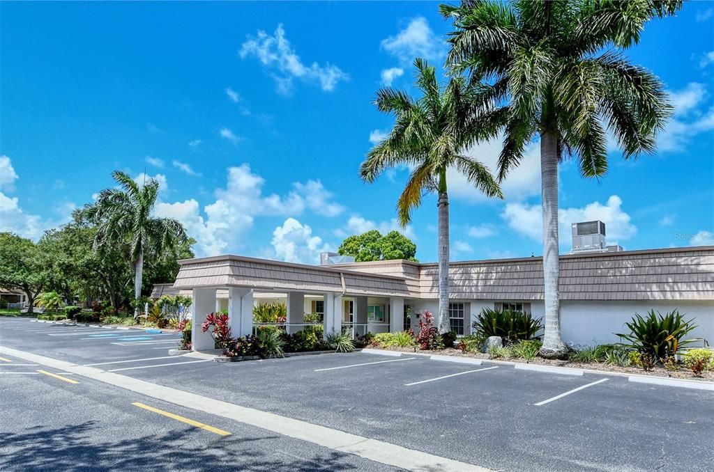 For Rent: $2,950 (2 beds, 2 baths, 1209 Square Feet)