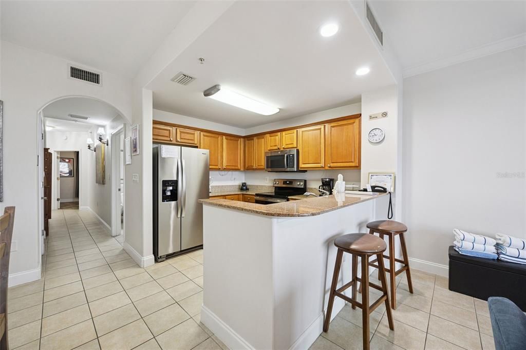 待售: $238,500 (1 贝兹, 2 浴室, 798 平方英尺)