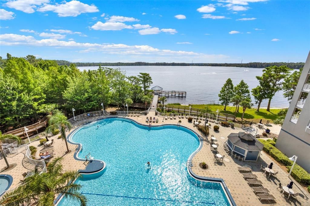 待售: $238,500 (1 贝兹, 2 浴室, 798 平方英尺)