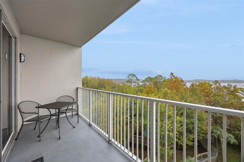 待售: $238,500 (1 贝兹, 2 浴室, 798 平方英尺)