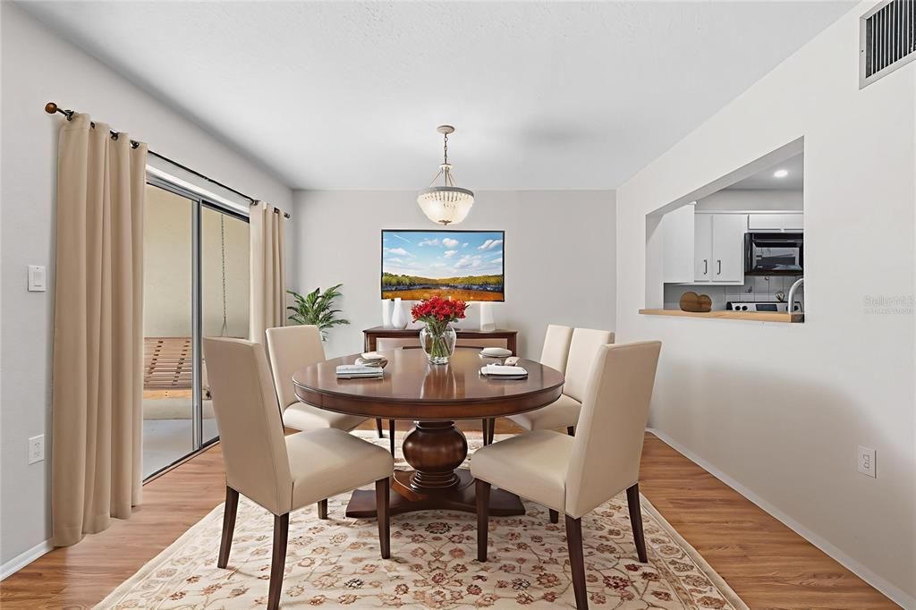 For Sale: $324,000 (3 beds, 2 baths, 1313 Square Feet)