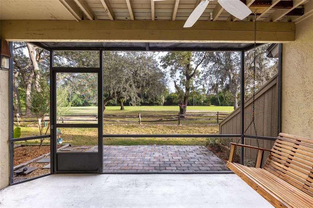 For Sale: $324,000 (3 beds, 2 baths, 1313 Square Feet)