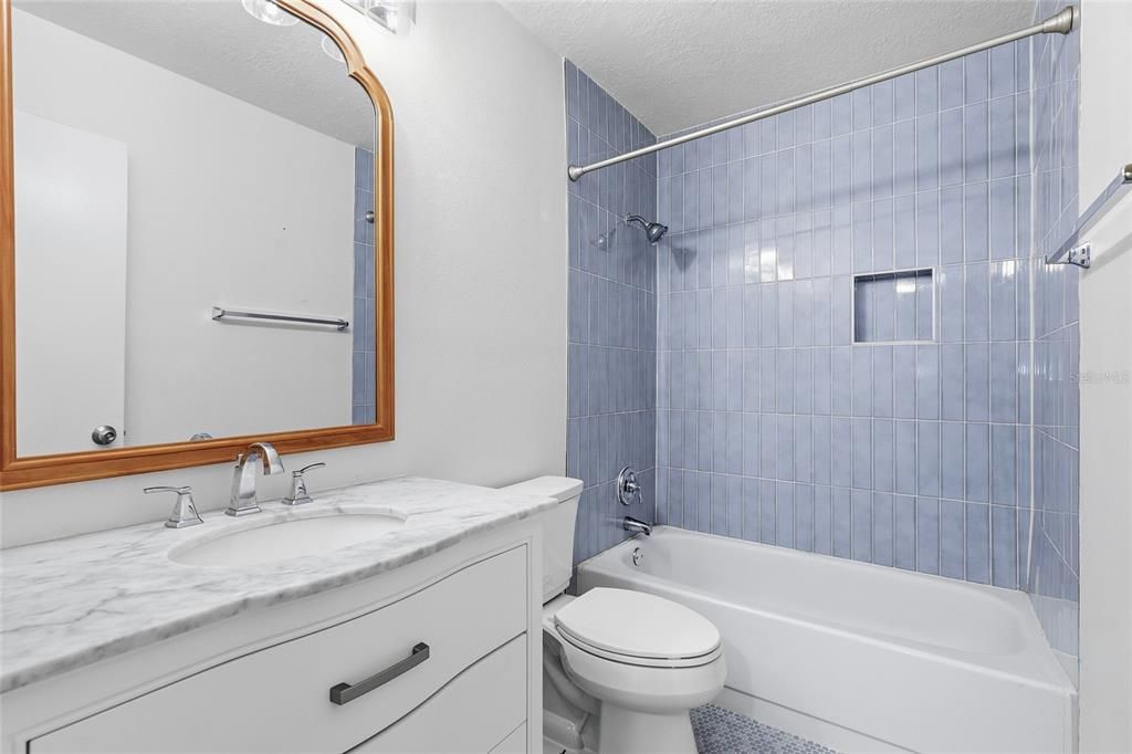 For Sale: $324,000 (3 beds, 2 baths, 1313 Square Feet)