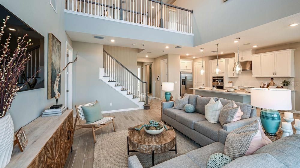 For Sale: $491,999 (4 beds, 3 baths, 2600 Square Feet)