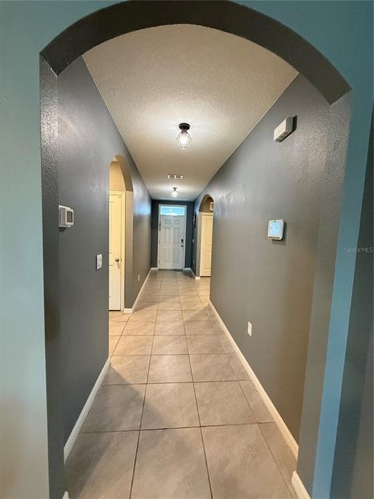 En Renta: $2,500 (3 camas, 2 baños, 1690 Pies cuadrados)