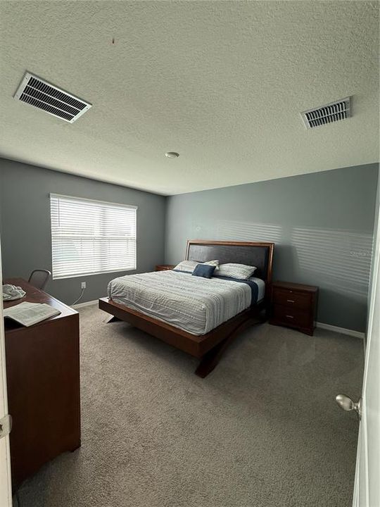 En Renta: $2,500 (3 camas, 2 baños, 1690 Pies cuadrados)