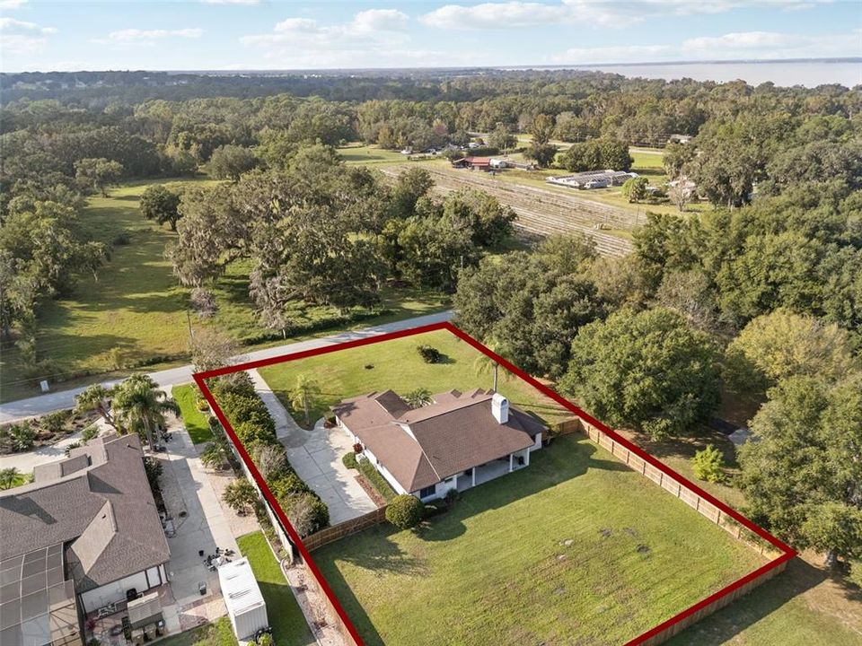 For Sale: $489,900 (4 beds, 2 baths, 2160 Square Feet)