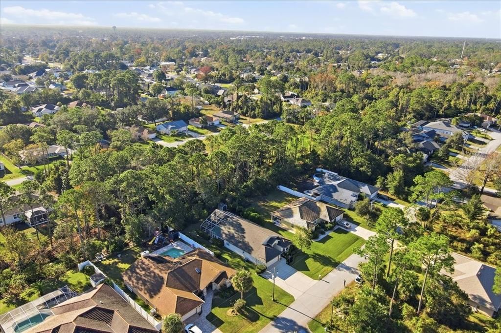 For Sale: $399,900 (3 beds, 2 baths, 1572 Square Feet)