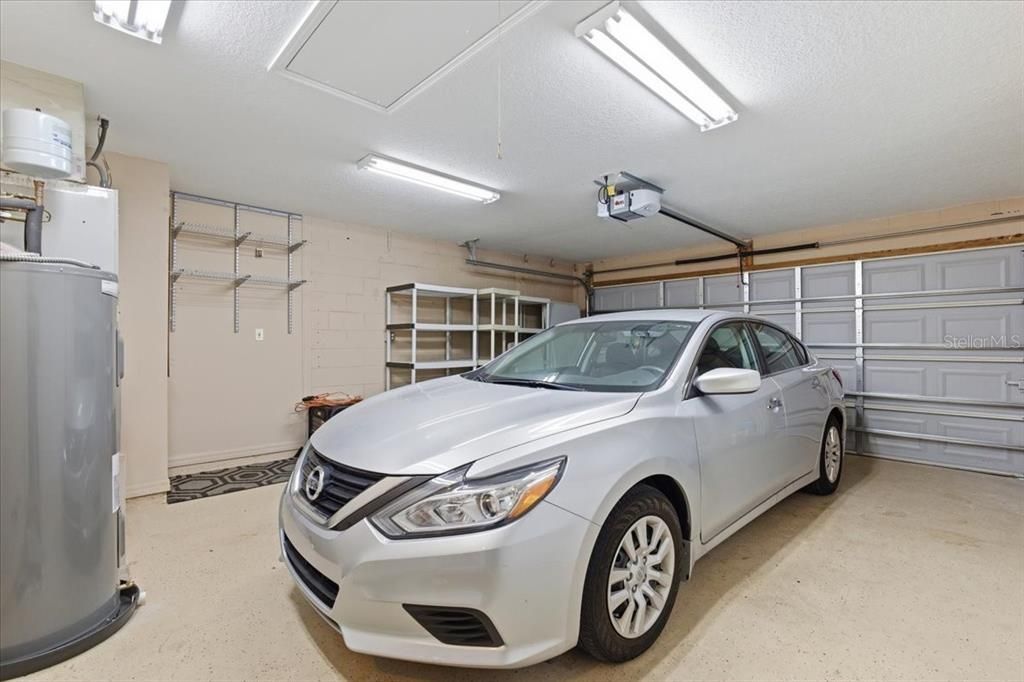 For Sale: $399,900 (3 beds, 2 baths, 1572 Square Feet)