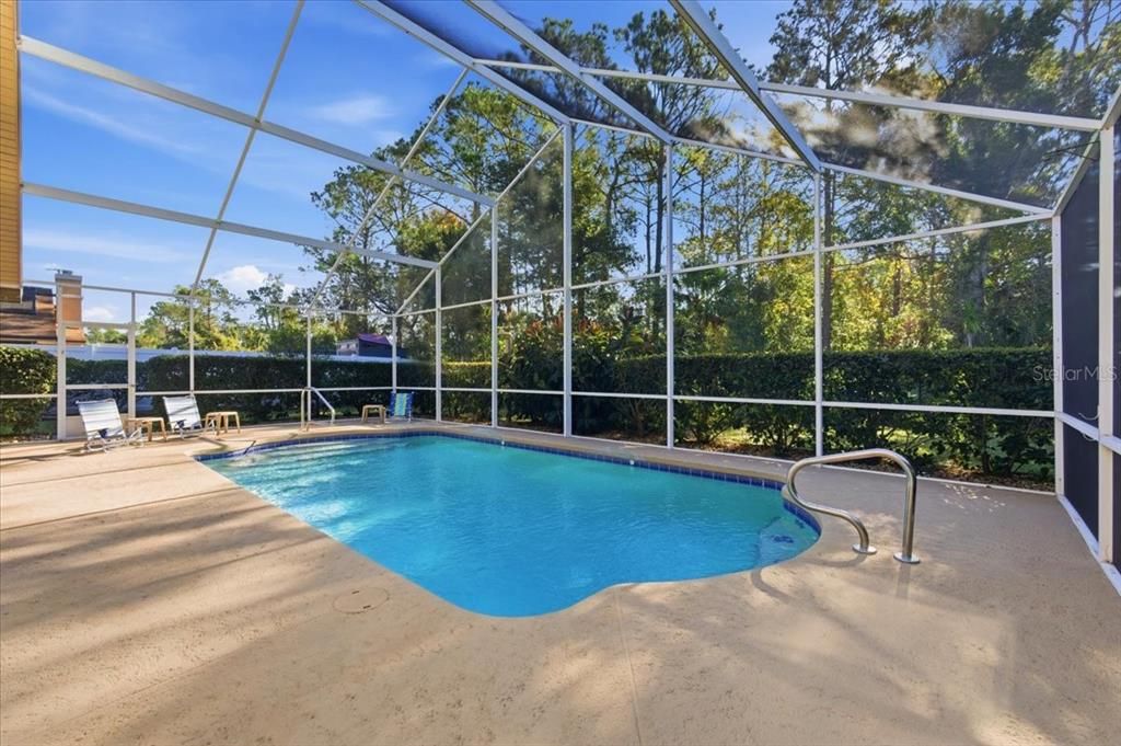 For Sale: $399,900 (3 beds, 2 baths, 1572 Square Feet)