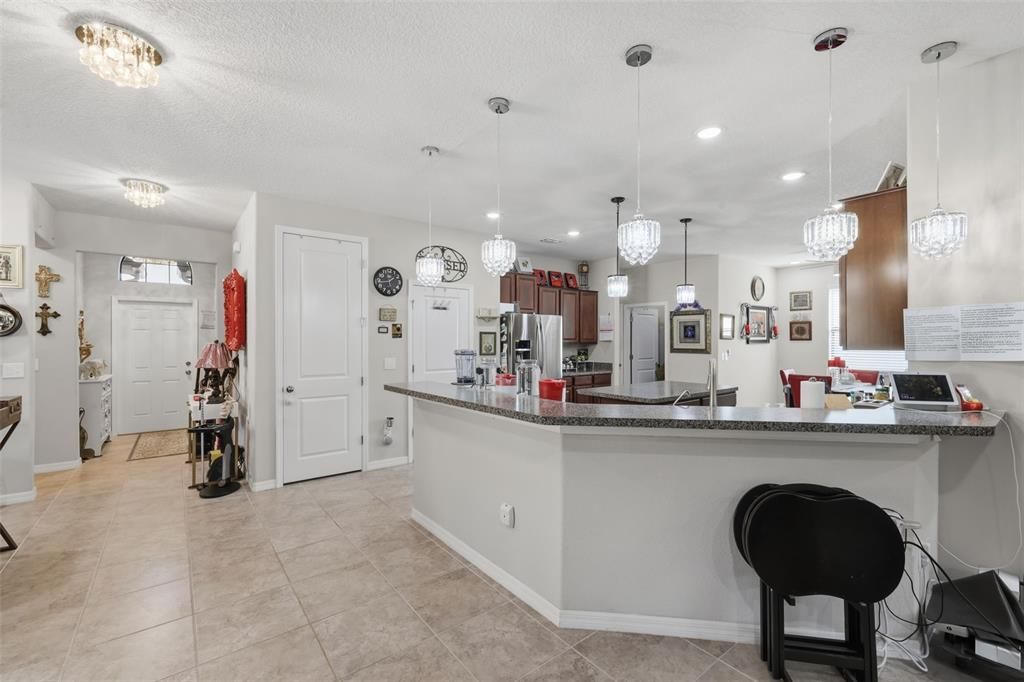 На продажу: $420,000 (4 спален, 3 ванн, 2272 Квадратных фут)