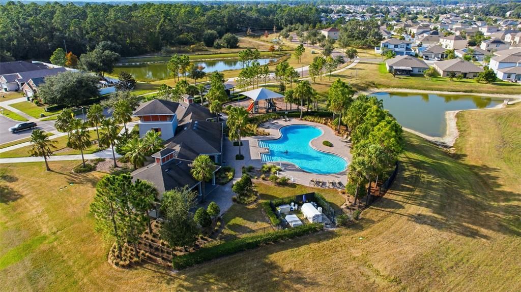 На продажу: $420,000 (4 спален, 3 ванн, 2272 Квадратных фут)