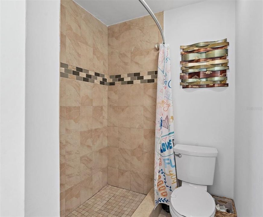 出租: $2,250 (3 贝兹, 2 浴室, 1620 平方英尺)