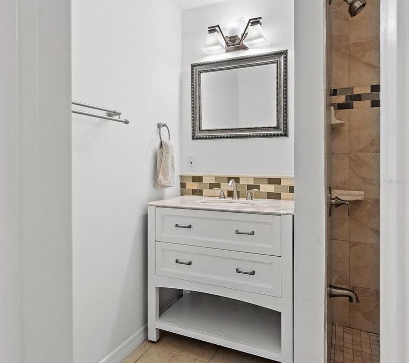 出租: $2,250 (3 贝兹, 2 浴室, 1620 平方英尺)