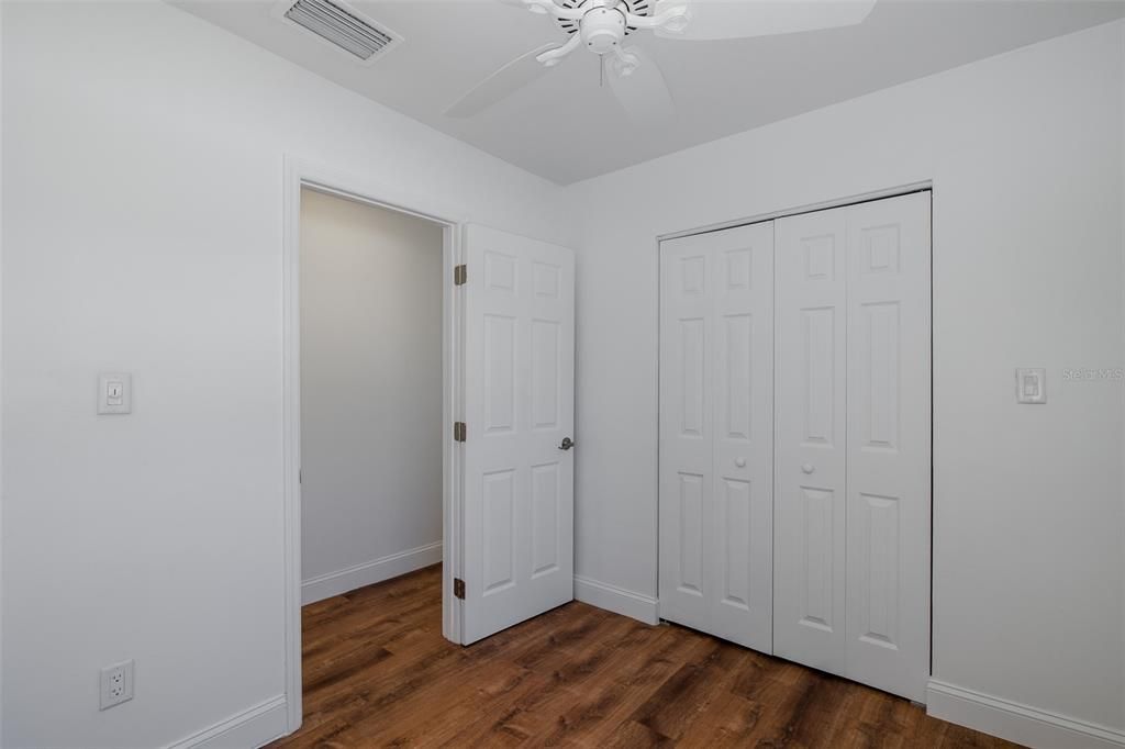 For Rent: $1,975 (2 beds, 1 baths, 672 Square Feet)