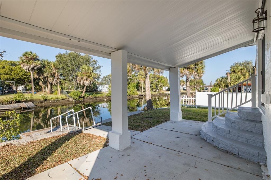 For Rent: $1,975 (2 beds, 1 baths, 672 Square Feet)