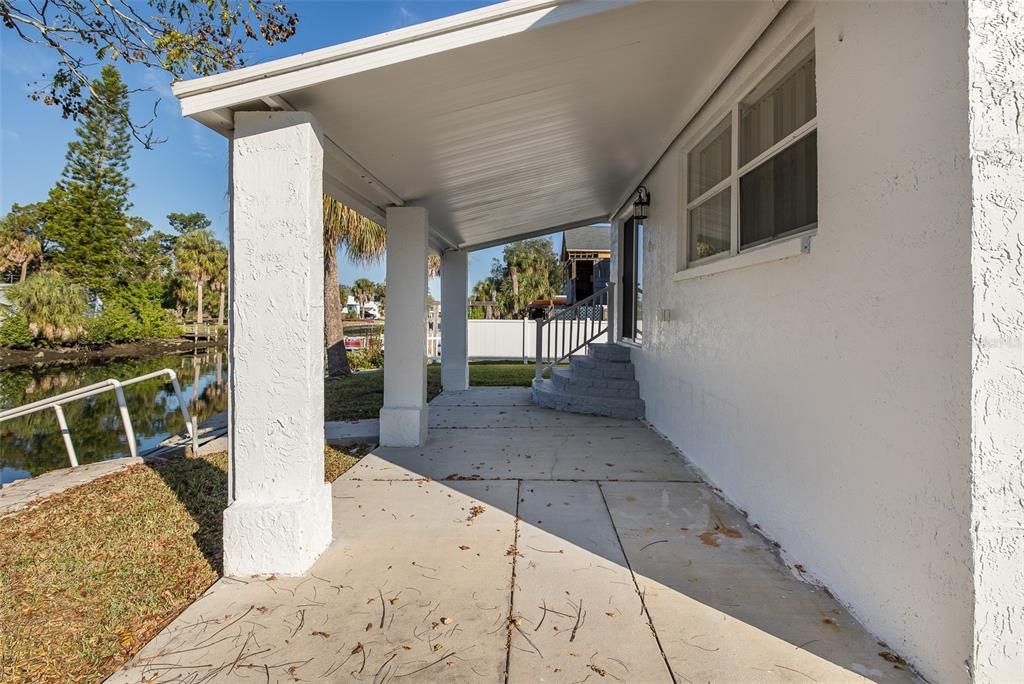 For Rent: $1,975 (2 beds, 1 baths, 672 Square Feet)