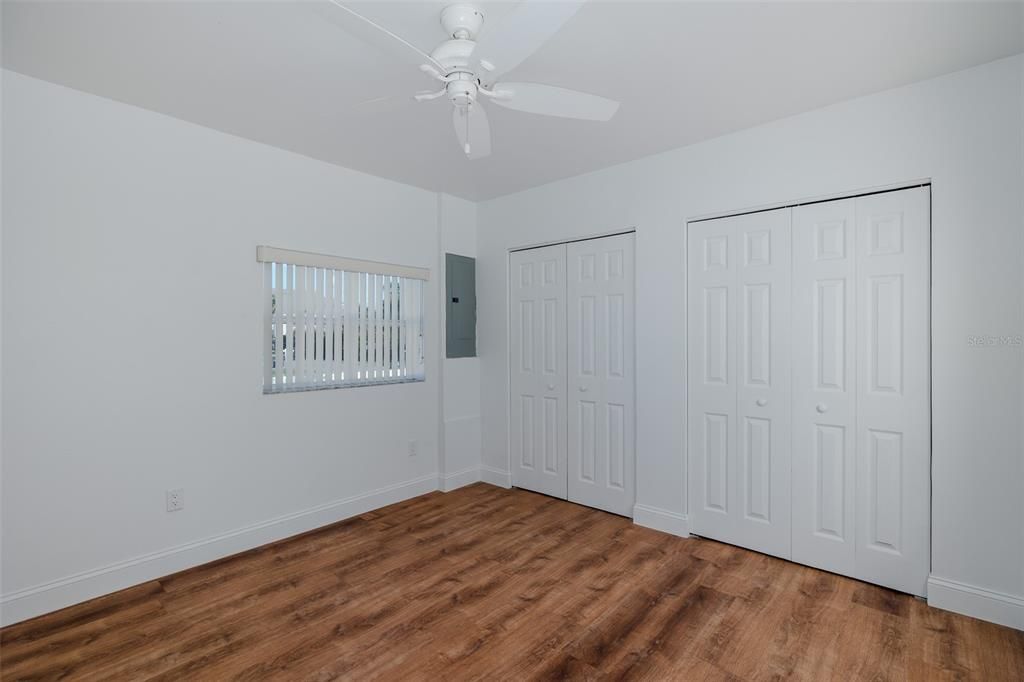 For Rent: $1,975 (2 beds, 1 baths, 672 Square Feet)