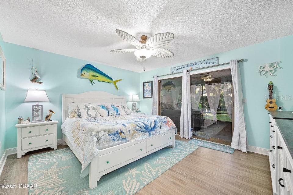 На продажу: $495,000 (3 спален, 2 ванн, 2033 Квадратных фут)