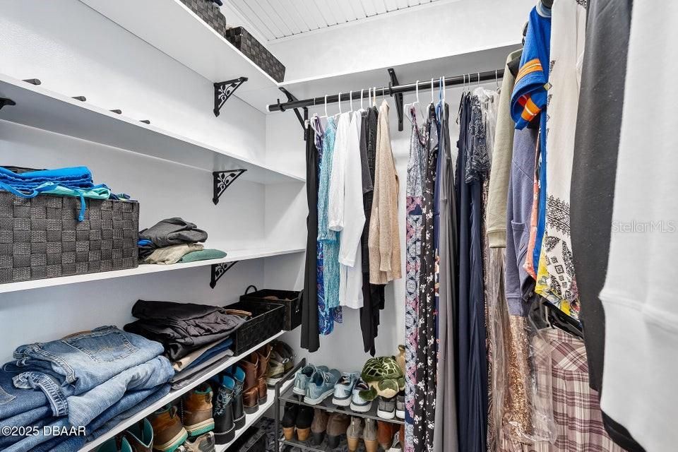 На продажу: $495,000 (3 спален, 2 ванн, 2033 Квадратных фут)