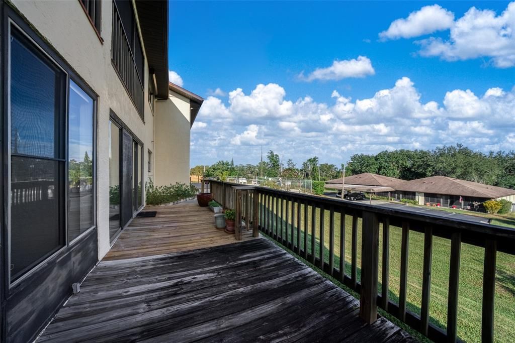 待售: $139,900 (2 贝兹, 2 浴室, 1324 平方英尺)