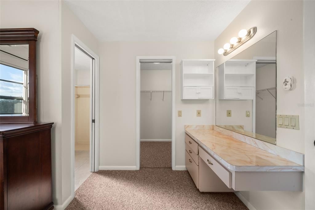 待售: $139,900 (2 贝兹, 2 浴室, 1324 平方英尺)