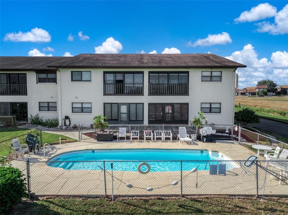 待售: $139,900 (2 贝兹, 2 浴室, 1324 平方英尺)