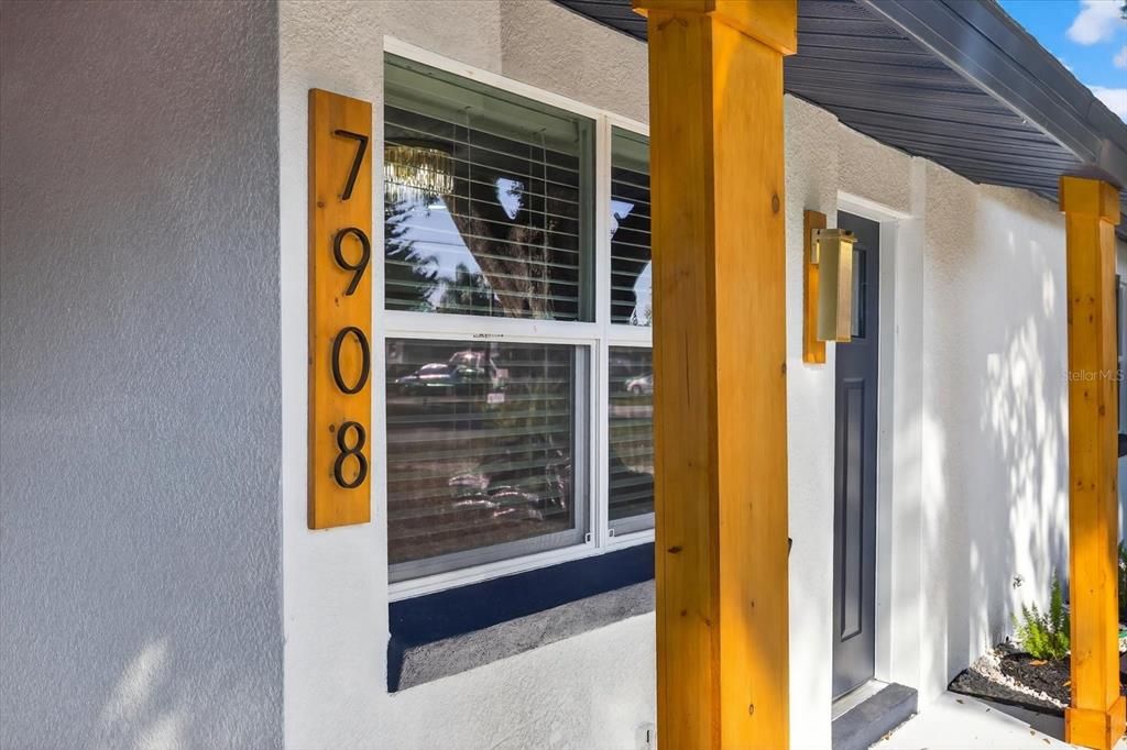 For Sale: $399,999 (4 beds, 2 baths, 1628 Square Feet)