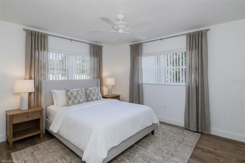 For Rent: $1,875 (2 beds, 1 baths, 822 Square Feet)