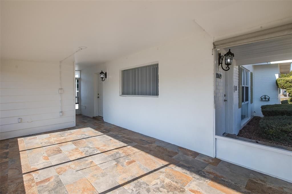 For Rent: $1,875 (2 beds, 1 baths, 822 Square Feet)