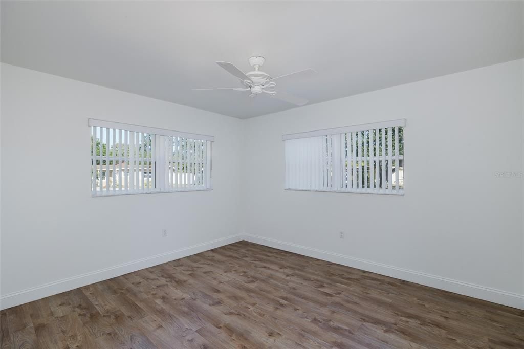 For Rent: $1,875 (2 beds, 1 baths, 822 Square Feet)