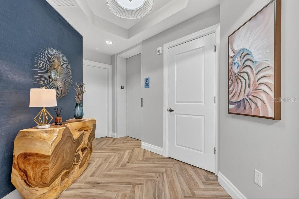 En Venta: $2,999,999 (3 camas, 3 baños, 2852 Pies cuadrados)