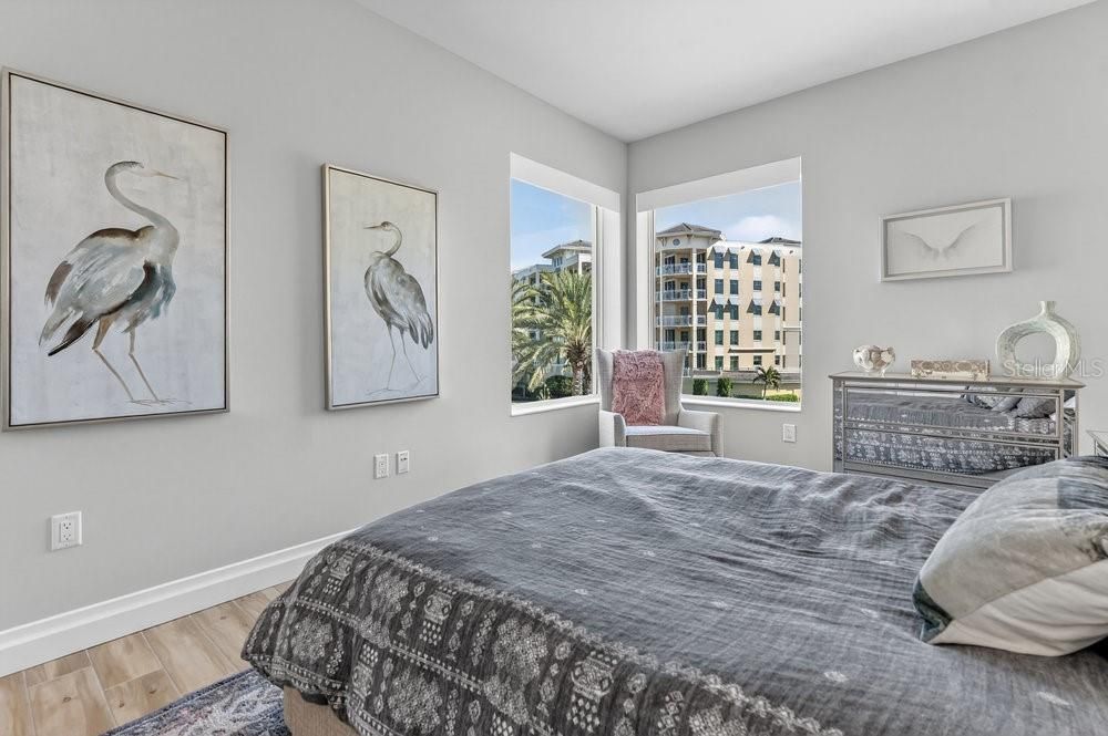 En Venta: $2,999,999 (3 camas, 3 baños, 2852 Pies cuadrados)