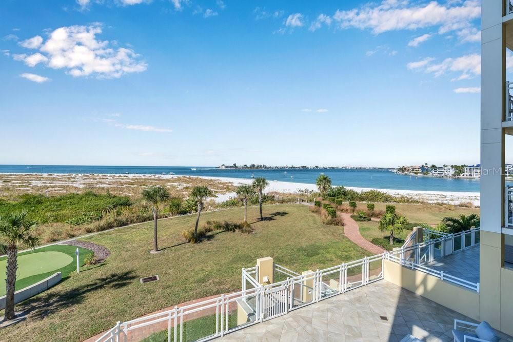 En Venta: $2,999,999 (3 camas, 3 baños, 2852 Pies cuadrados)