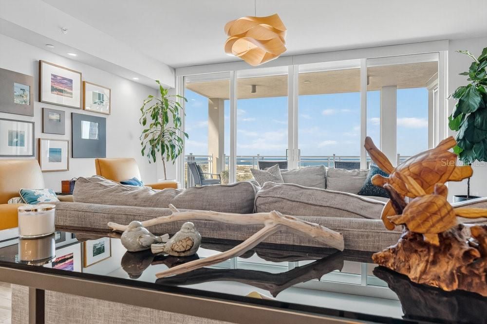 En Venta: $2,999,999 (3 camas, 3 baños, 2852 Pies cuadrados)