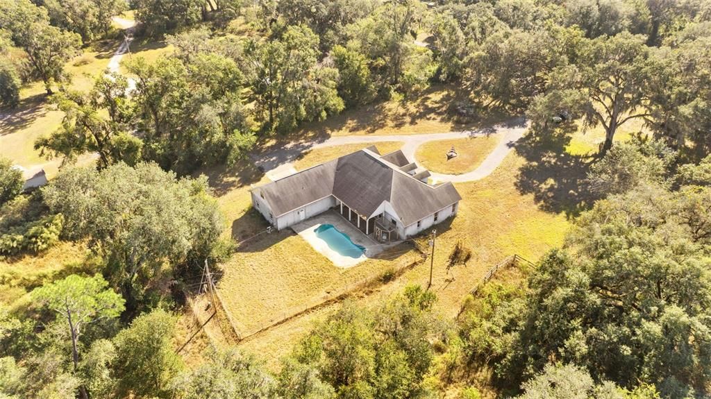 For Sale: $875,000 (4 beds, 3 baths, 4996 Square Feet)