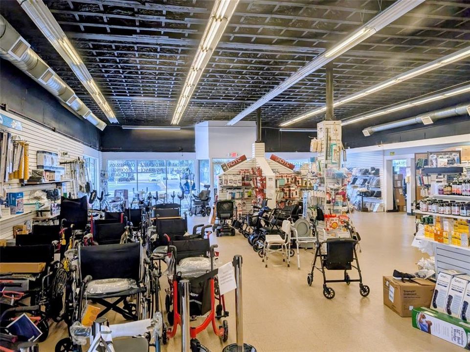 For Sale: $2,150,000 (0 beds, 0 baths, 5885 Square Feet)