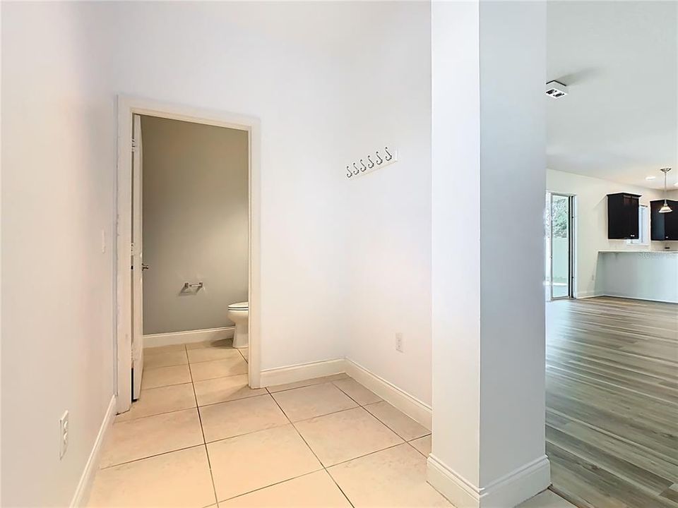 На продажу: $735,000 (5 спален, 2 ванн, 2999 Квадратных фут)