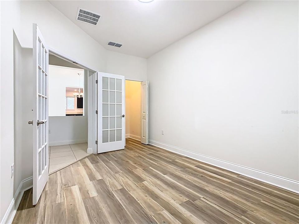 На продажу: $735,000 (5 спален, 2 ванн, 2999 Квадратных фут)