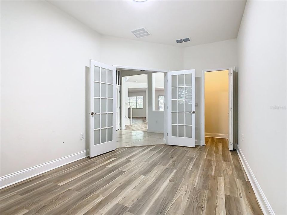 На продажу: $735,000 (5 спален, 2 ванн, 2999 Квадратных фут)