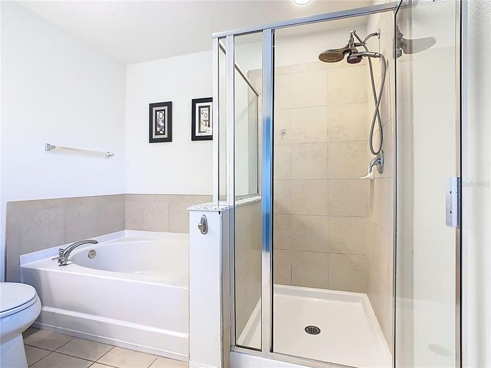 На продажу: $735,000 (5 спален, 2 ванн, 2999 Квадратных фут)