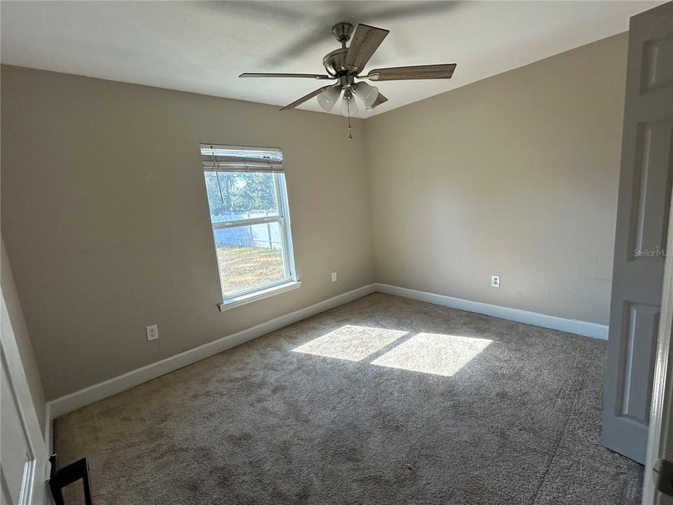 For Rent: $1,850 (3 beds, 2 baths, 1337 Square Feet)