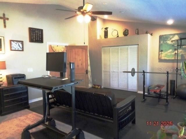 En Venta: $649,998 (6 camas, 3 baños, 3674 Pies cuadrados)