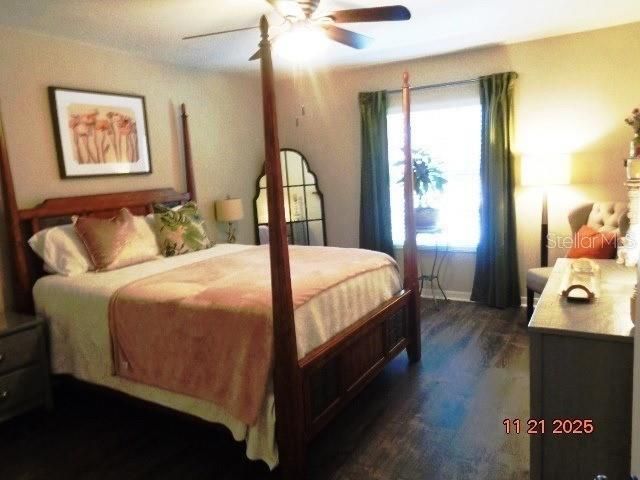 En Venta: $649,998 (6 camas, 3 baños, 3674 Pies cuadrados)