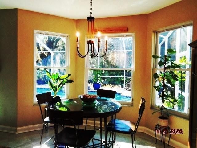 En Venta: $649,998 (6 camas, 3 baños, 3674 Pies cuadrados)