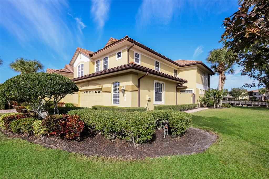 待售: $549,999 (3 贝兹, 2 浴室, 2392 平方英尺)