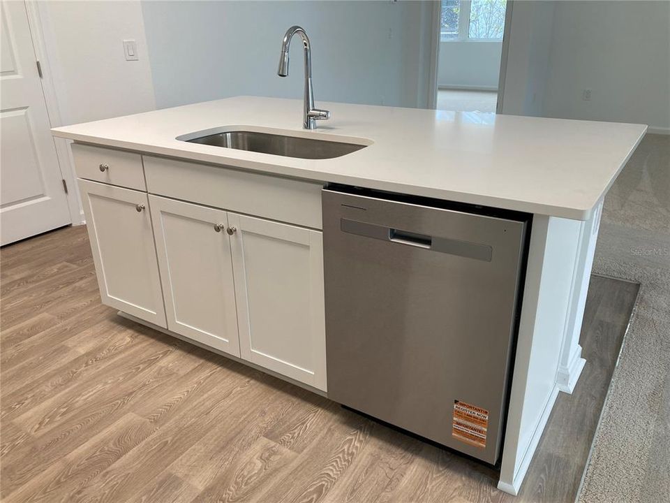 En Venta: $409,900 (2 camas, 2 baños, 1456 Pies cuadrados)