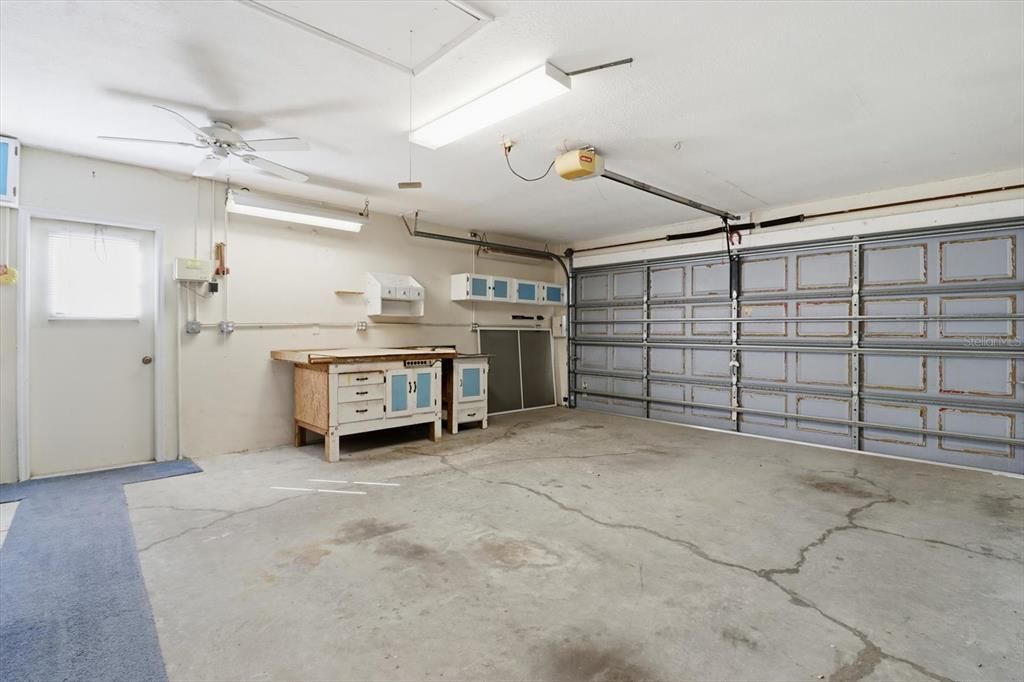 For Sale: $239,900 (2 beds, 2 baths, 1396 Square Feet)