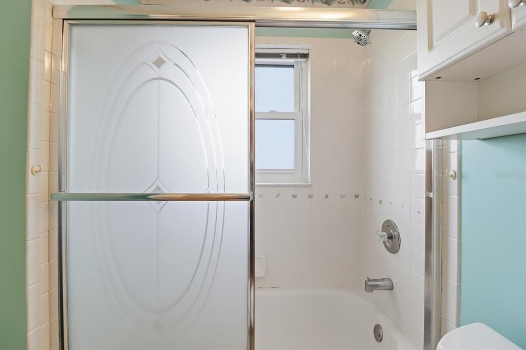 For Sale: $239,900 (2 beds, 2 baths, 1396 Square Feet)